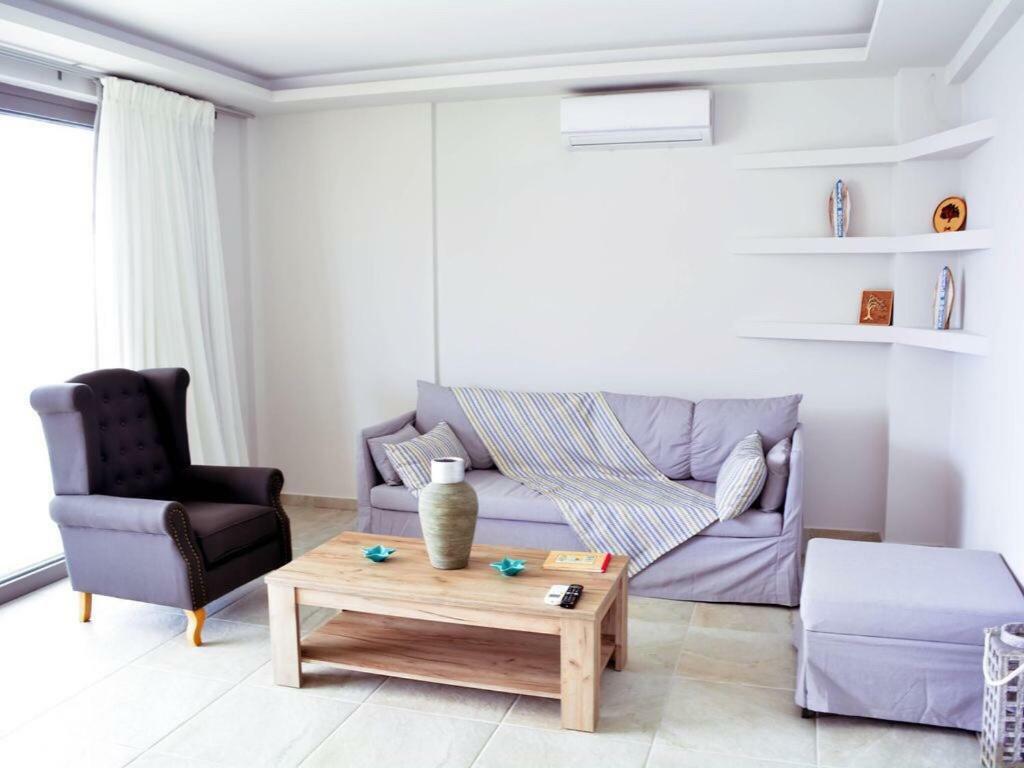 Beach House Плакиас Экстерьер фото
